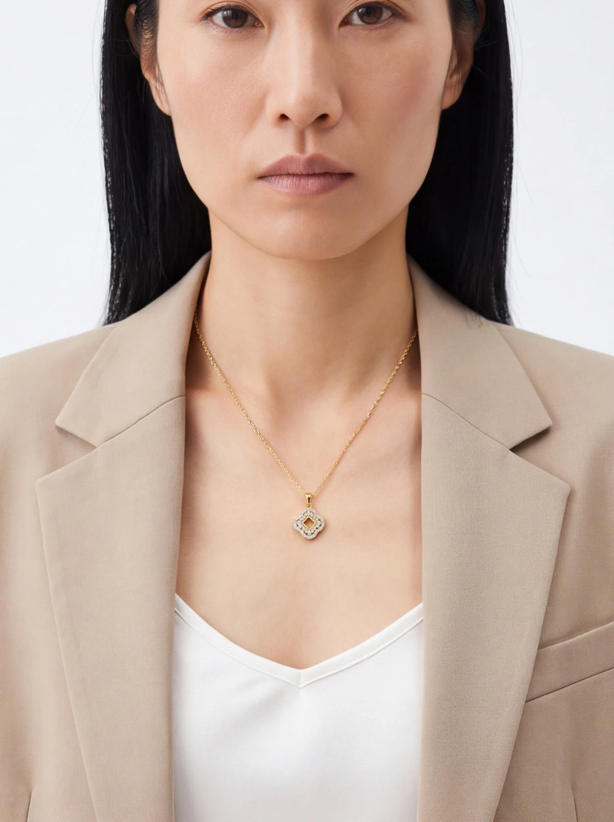 Open Clover Moissanite Pendant Necklace