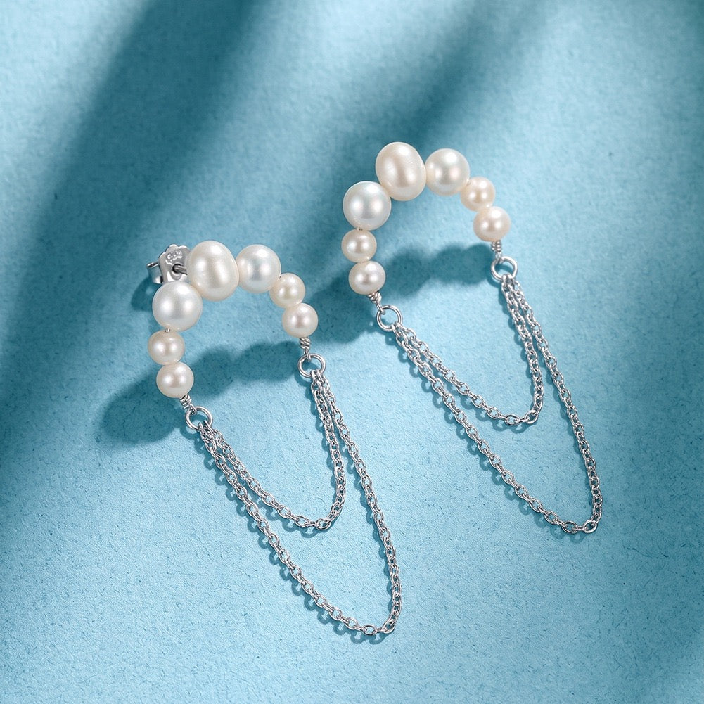 Pearl Garland Chain Stud Earrings