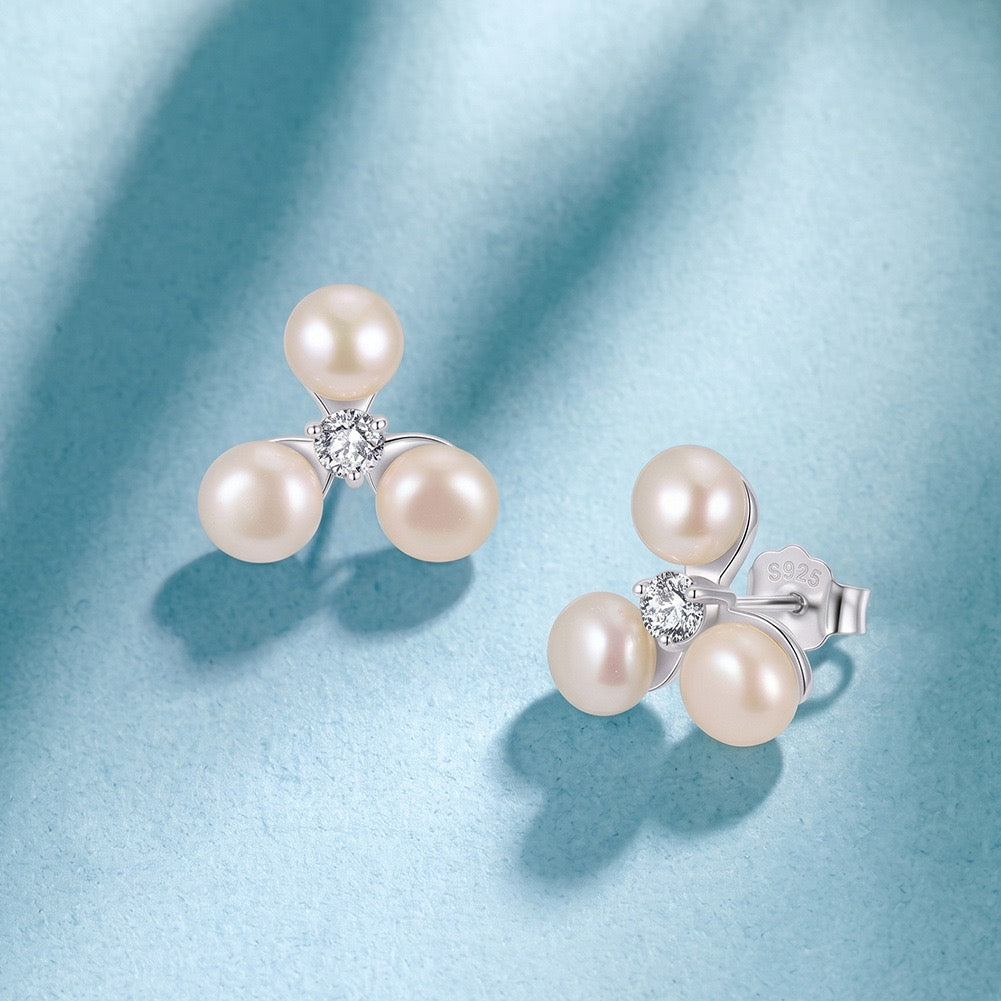 Pearl Trillium Stud Earrings