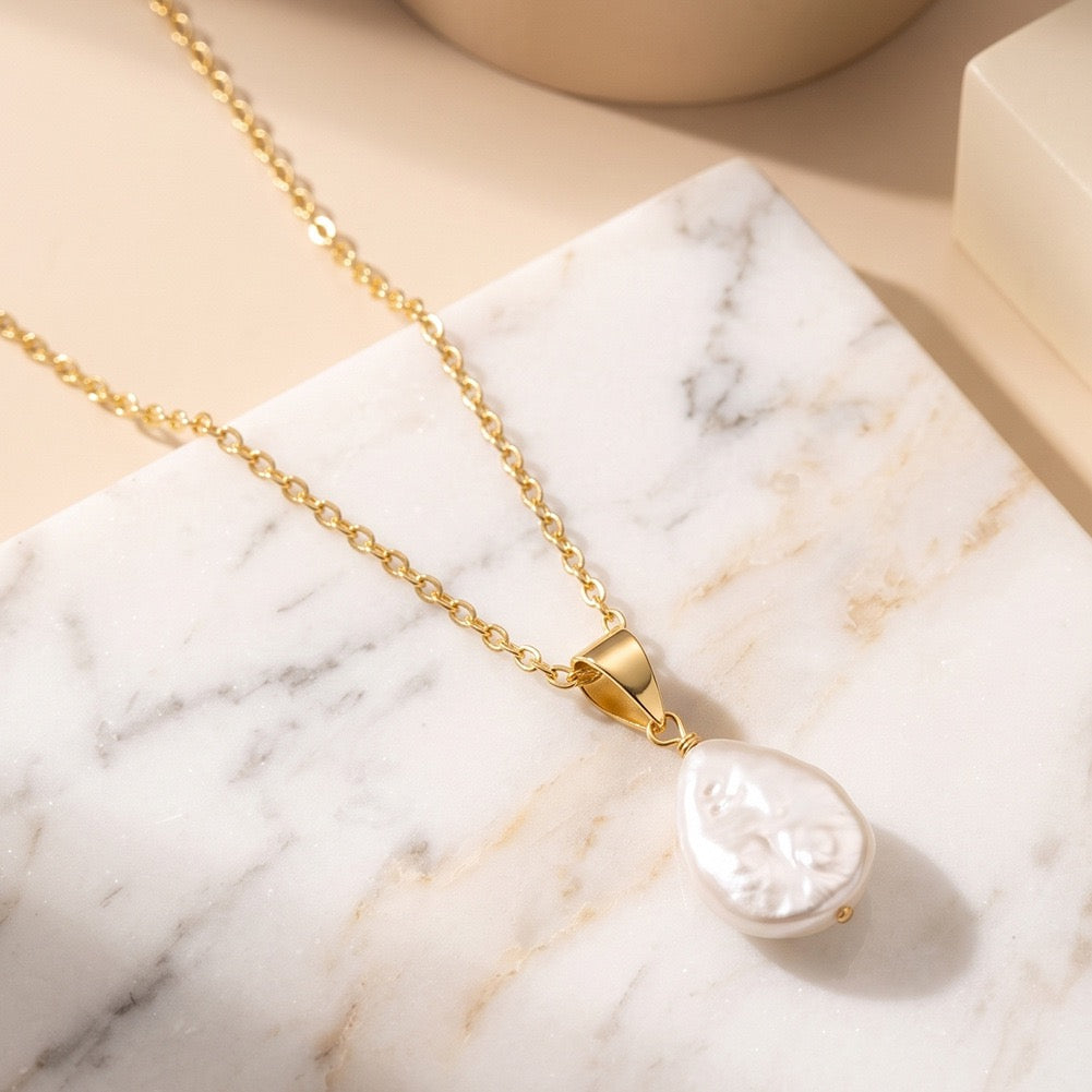 Tide Keepsake Pearl Pendant Necklace