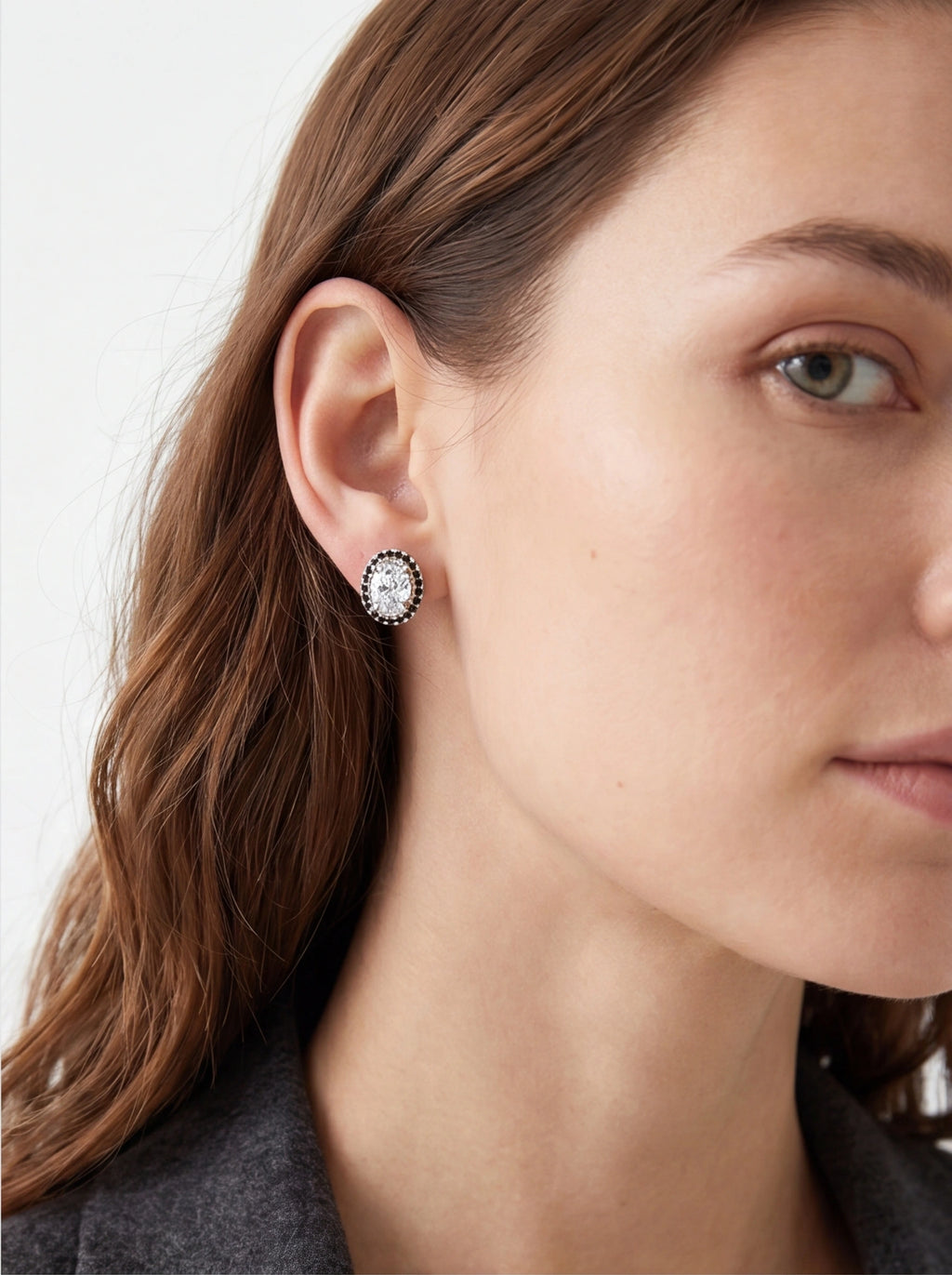 Noir Halo Stud Earrings