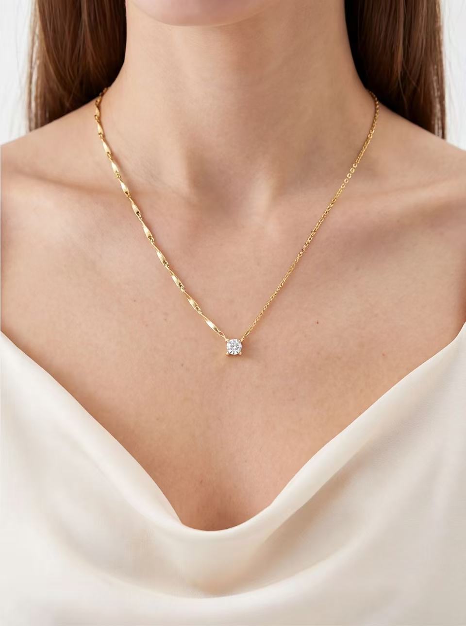 Solitaire Link Detail Pendant Necklace product photo by Starlight