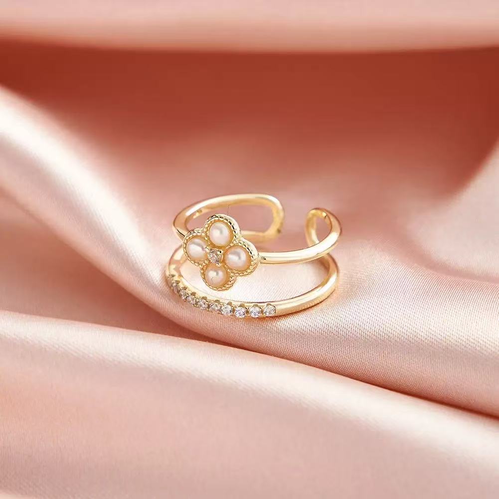 Lucky Clover Pearl Open Ring