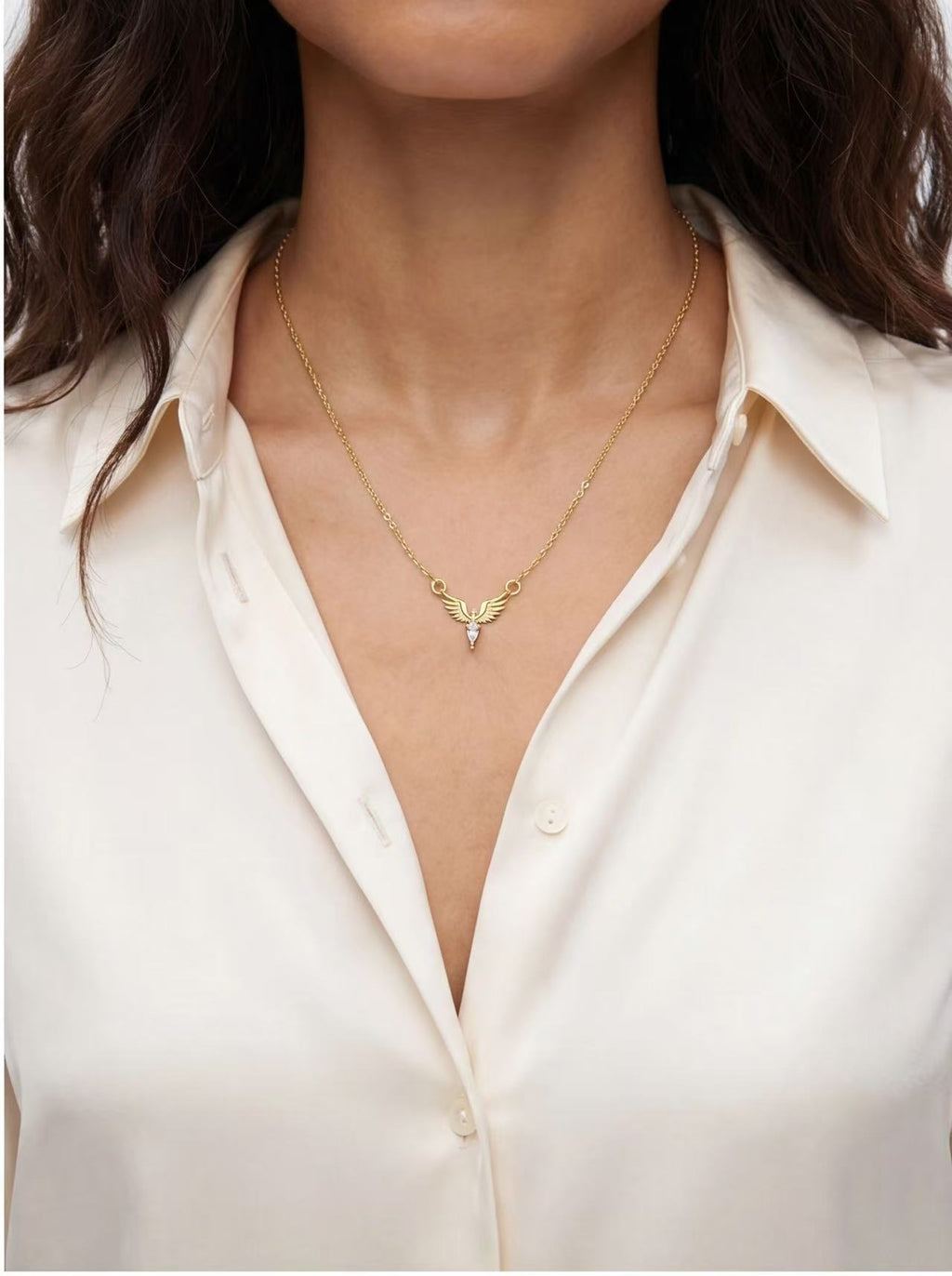 Angel Wings Link Pendant Necklace product photo by Starlight
