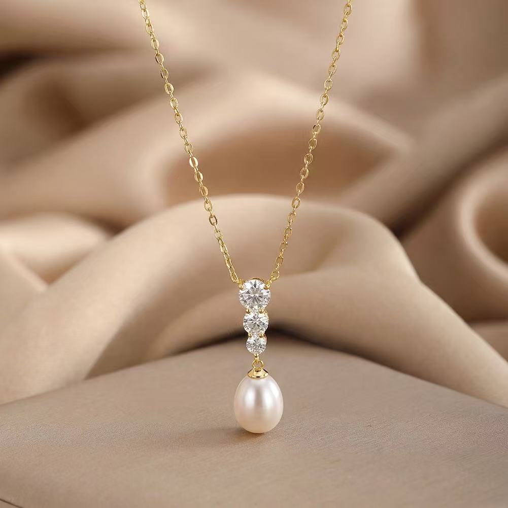 Pearl Drop Trio Necklace