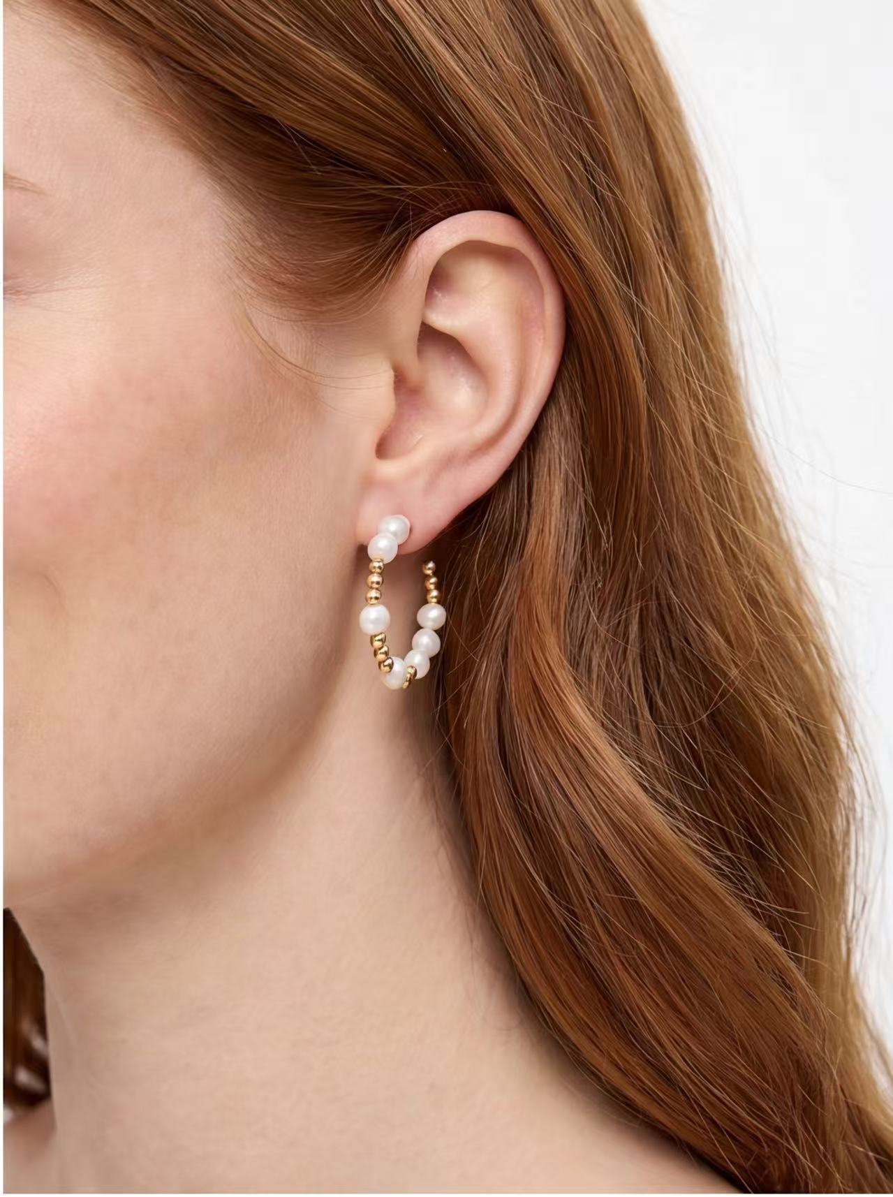 Elegant Pearl Pair Hoop Earrings product photo by Starlight