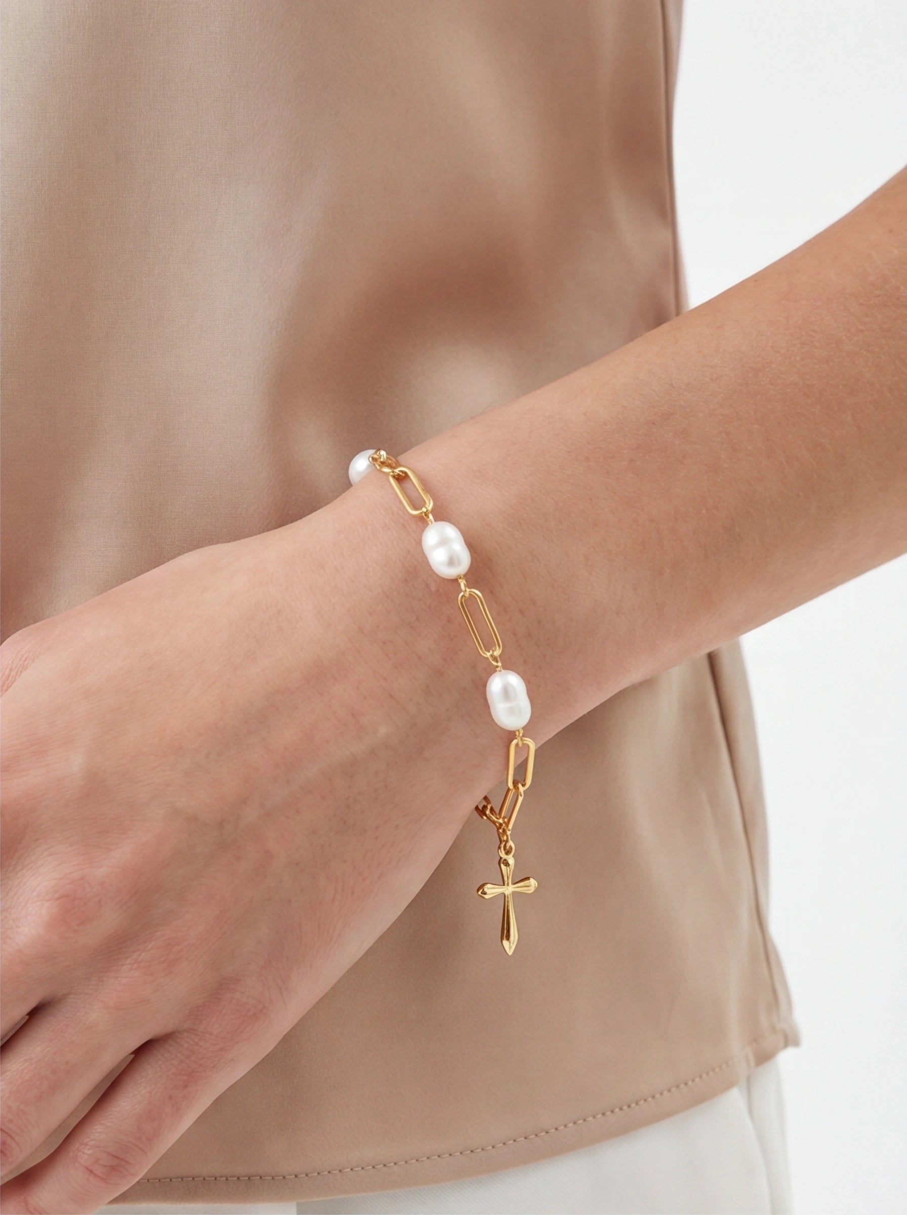 Pearl Cross Link Bracelet