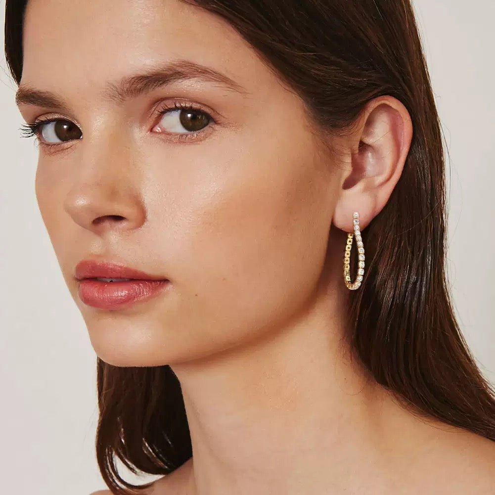 Luxe Link Huggie Hoops - Starlight Jewelry