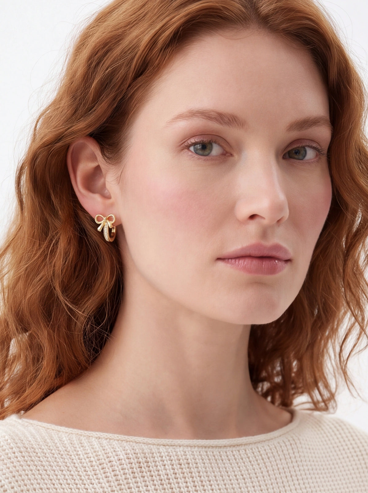 Bow Moissanite Huggie Hoop Earrings
