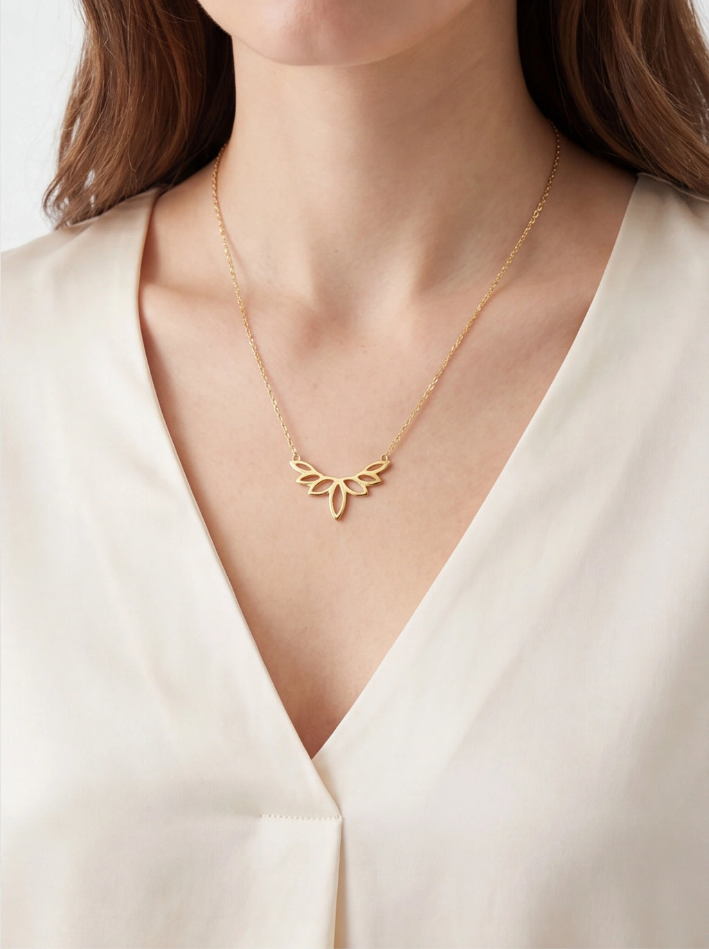 Petalia Bloom Layer Layered Necklace product photo by Starlight